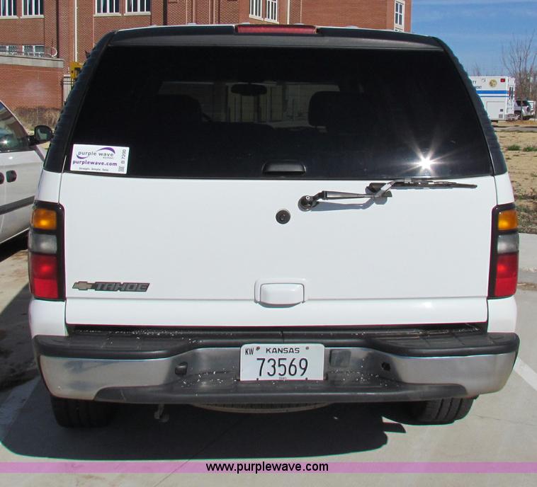 image for item B7200 2006 Chevrolet Tahoe K1500 SUV