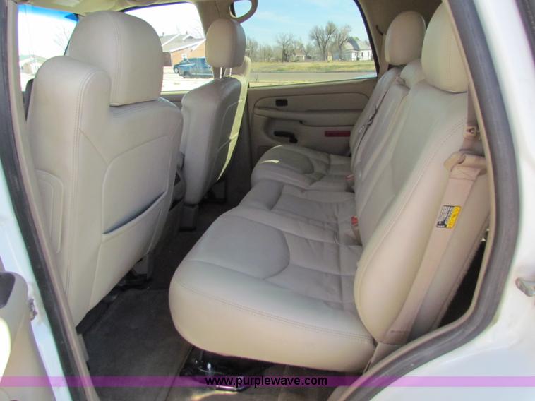image for item B7200 2006 Chevrolet Tahoe K1500 SUV