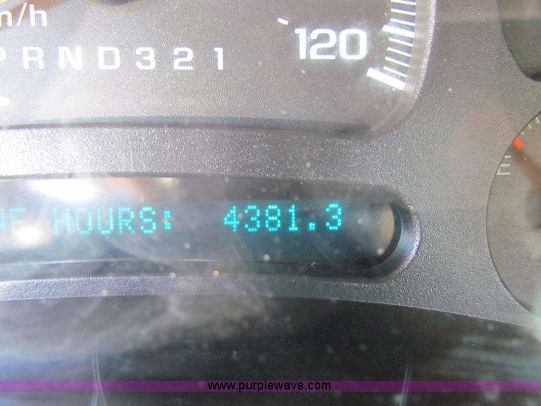 image for item B7200 2006 Chevrolet Tahoe K1500 SUV