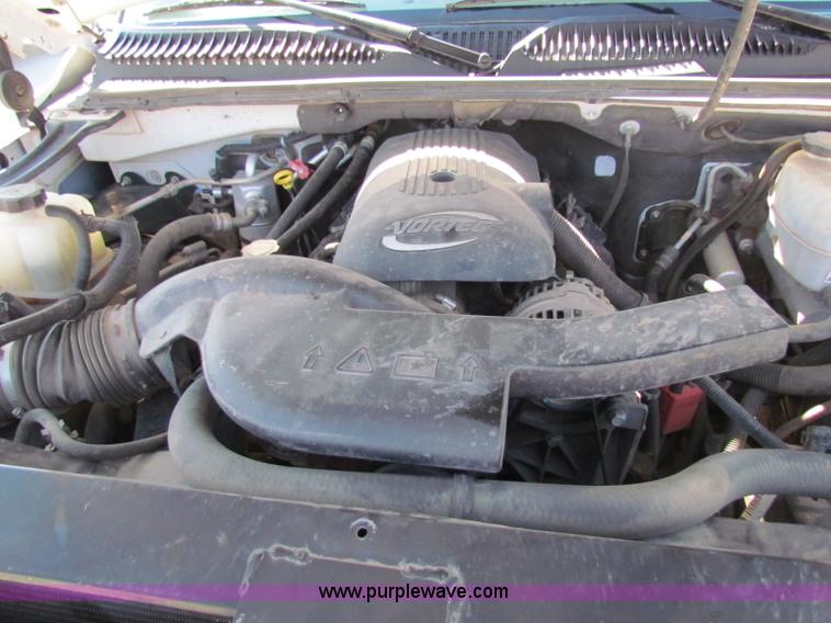 image for item B7200 2006 Chevrolet Tahoe K1500 SUV