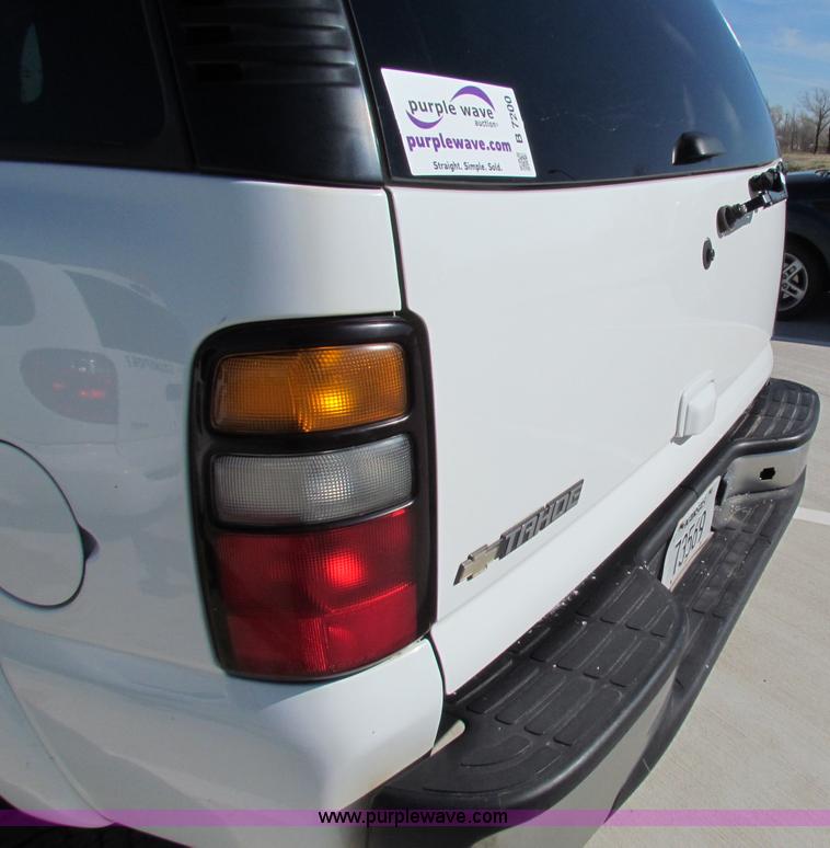 image for item B7200 2006 Chevrolet Tahoe K1500 SUV