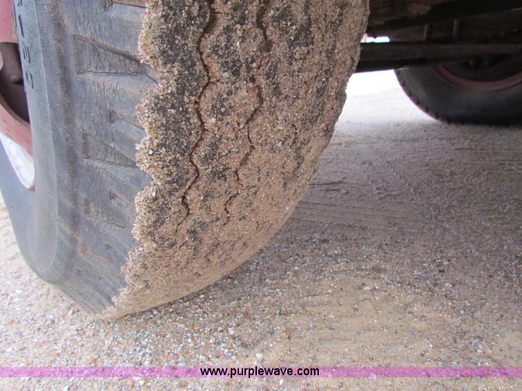 image for item B7205 1952 Ford F-7  Big Job fire truck