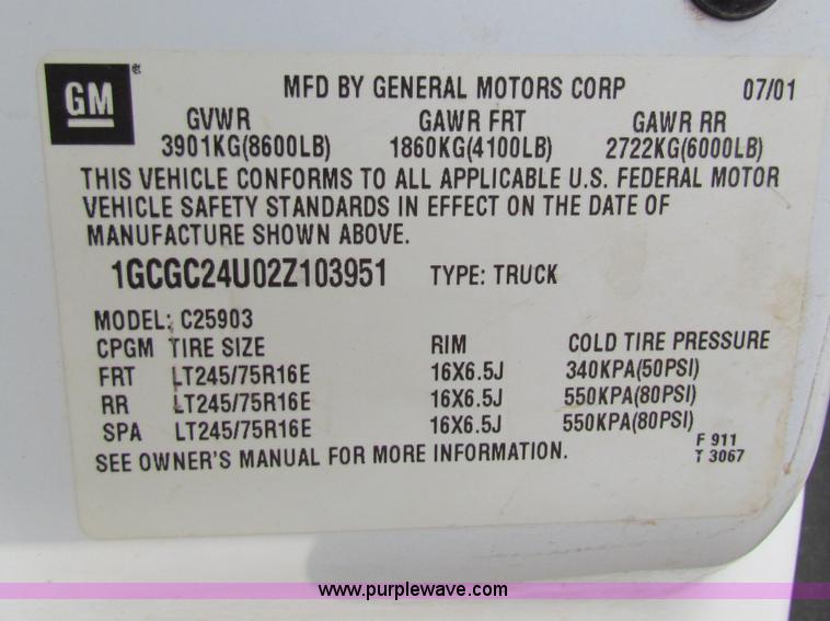 image for item B7206 2002 Chevrolet Silverado 2500