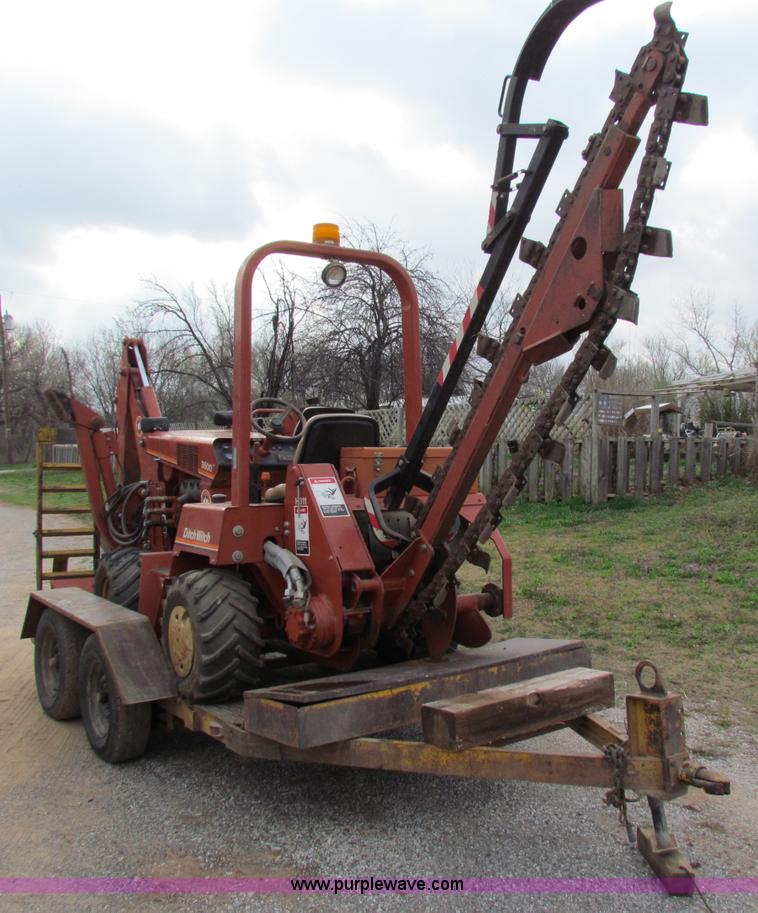 image for item B7207 1995 Ditch Witch 3500D  trencher with trailer