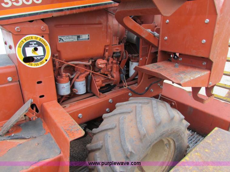 image for item B7207 1995 Ditch Witch 3500D  trencher with trailer