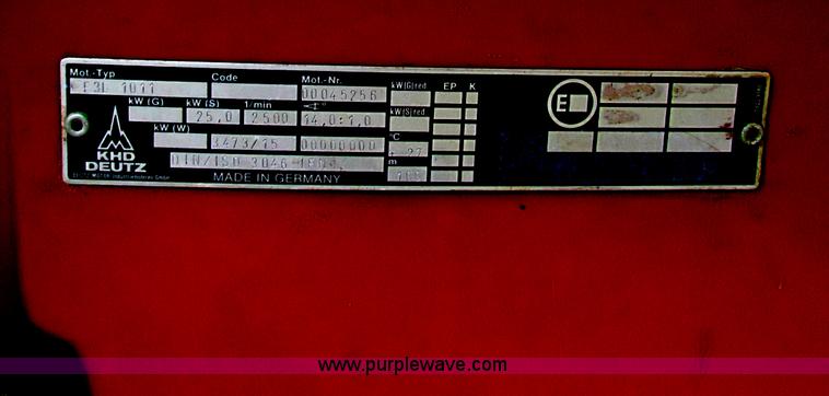 image for item B7207 1995 Ditch Witch 3500D  trencher with trailer