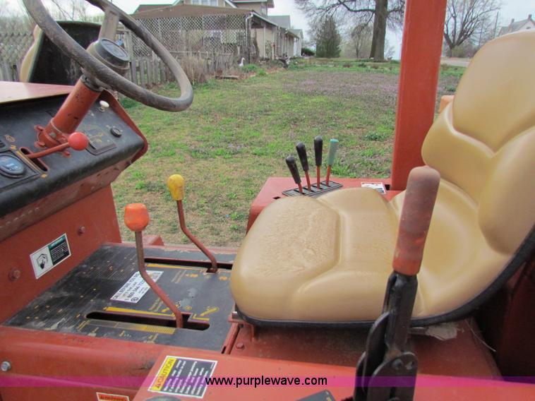 image for item B7207 1995 Ditch Witch 3500D  trencher with trailer