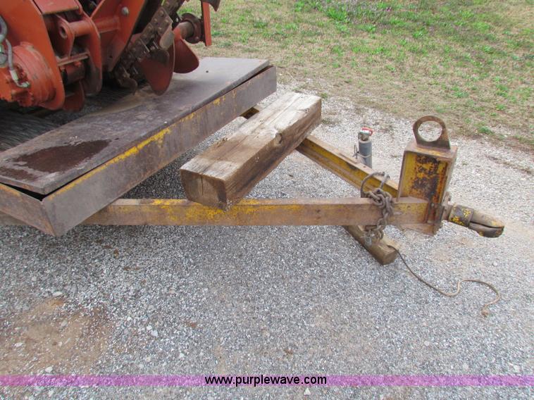 image for item B7207 1995 Ditch Witch 3500D  trencher with trailer