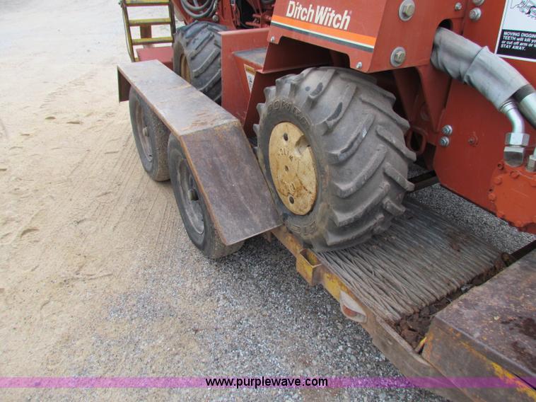 image for item B7207 1995 Ditch Witch 3500D  trencher with trailer