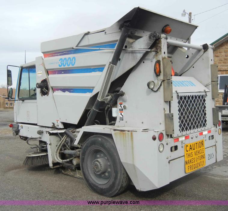 image for item C4009 1997 Johnston 3000 street sweeper