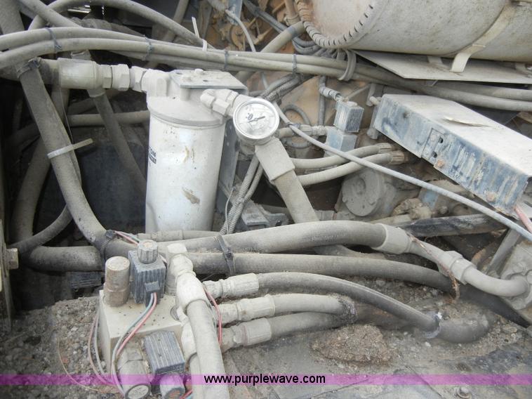 image for item C4009 1997 Johnston 3000 street sweeper