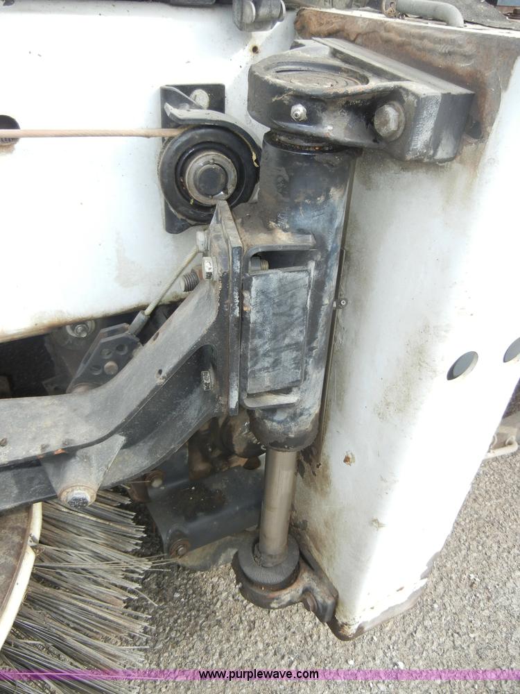 image for item C4009 1997 Johnston 3000 street sweeper