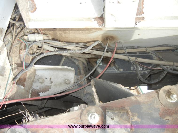 image for item C4009 1997 Johnston 3000 street sweeper