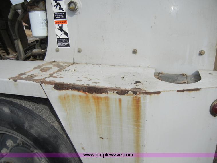 image for item C4009 1997 Johnston 3000 street sweeper