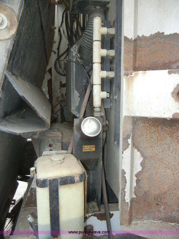 image for item C4009 1997 Johnston 3000 street sweeper