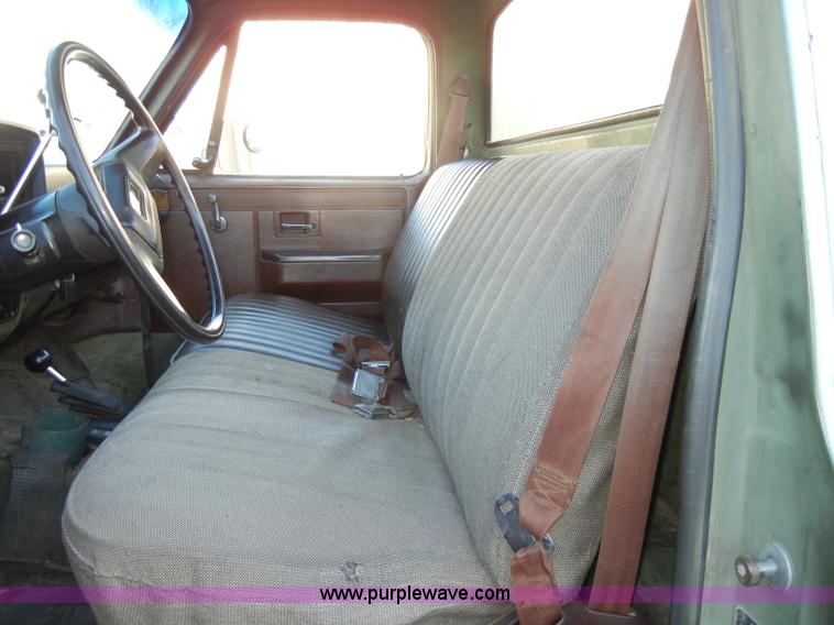 image for item C4012 1984 Chevrolet D30 Military 1.25 ton truck