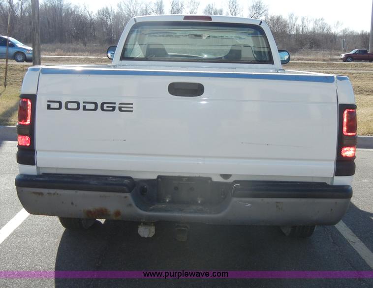 image for item C4071 1999 Dodge Ram 1500 pickup truck
