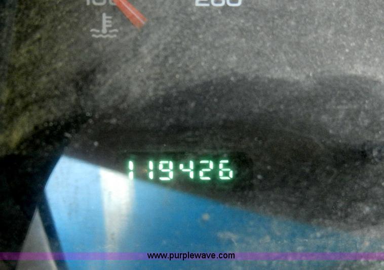 image for item C4071 1999 Dodge Ram 1500 pickup truck