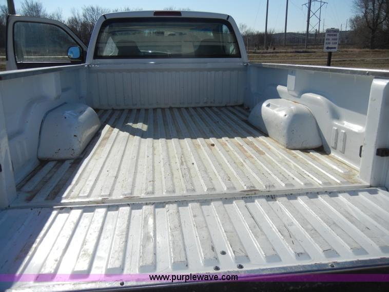 image for item C4071 1999 Dodge Ram 1500 pickup truck