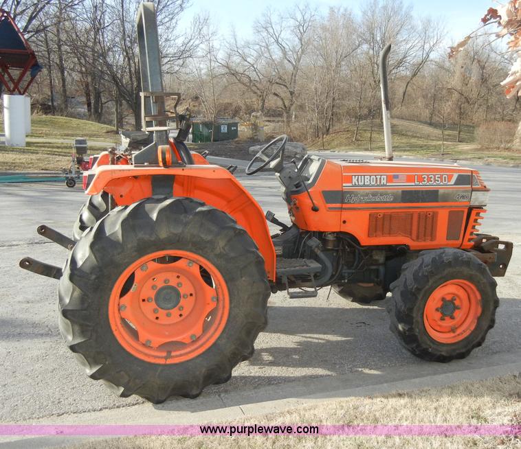 image for item C4090 1986 Kubota L3350 MFWD tractor
