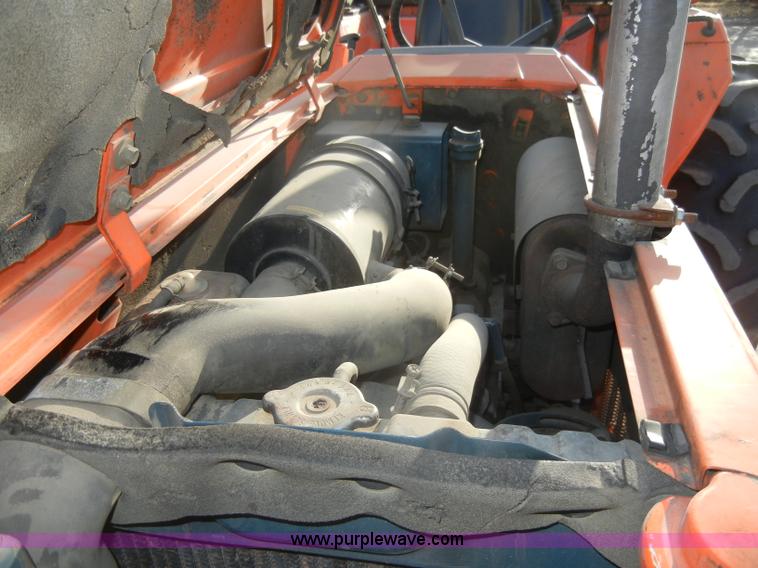 image for item C4090 1986 Kubota L3350 MFWD tractor