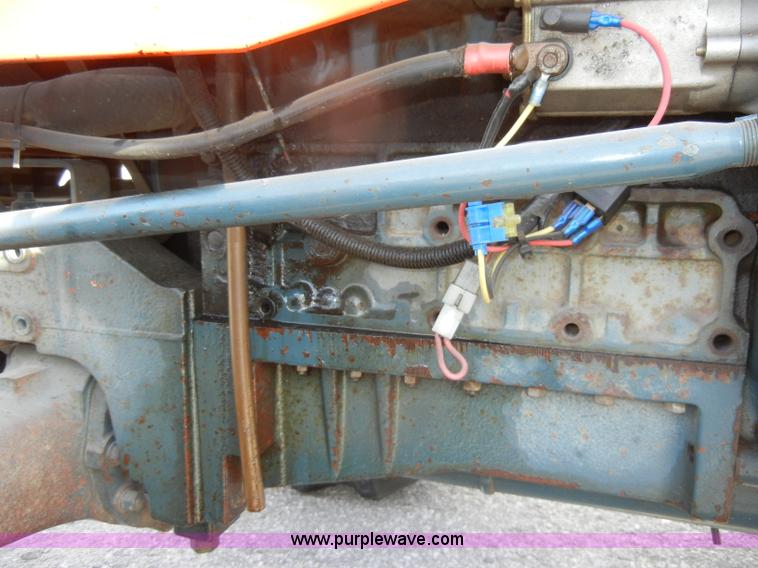 image for item C4090 1986 Kubota L3350 MFWD tractor