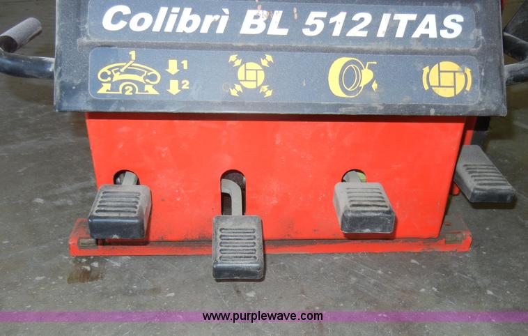 image for item C4091 2002 Colibri BL 5121TAS tire changer