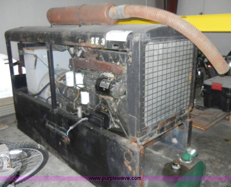 image for item C4095 Allis Chalmers generator