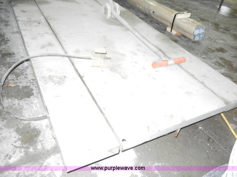 image for item C4097 Air lift