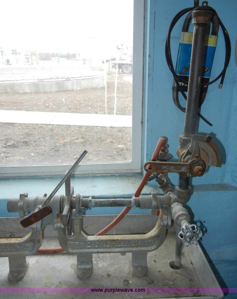 image for item C4200 Ford water meter testing station