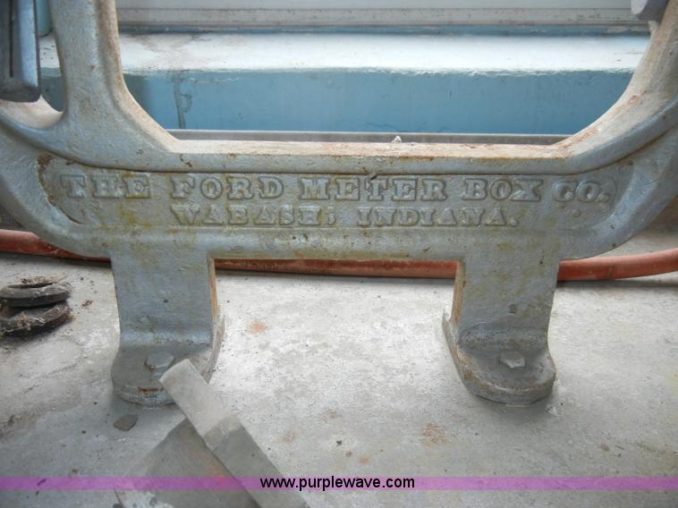 image for item C4200 Ford water meter testing station