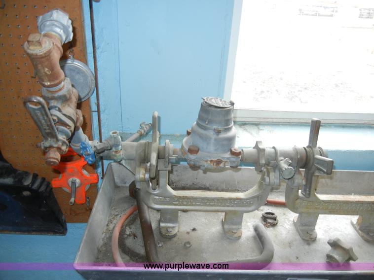 image for item C4200 Ford water meter testing station