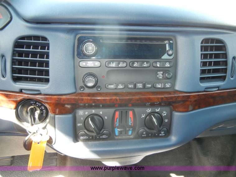 image for item C4201 2003 Chevrolet Impala