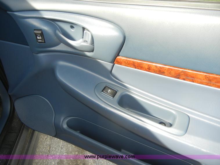 image for item C4201 2003 Chevrolet Impala