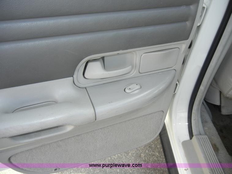 image for item C4202 1996 Ford Crown Victoria