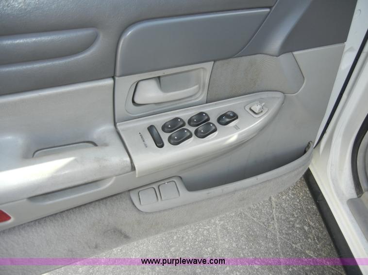 image for item C4202 1996 Ford Crown Victoria