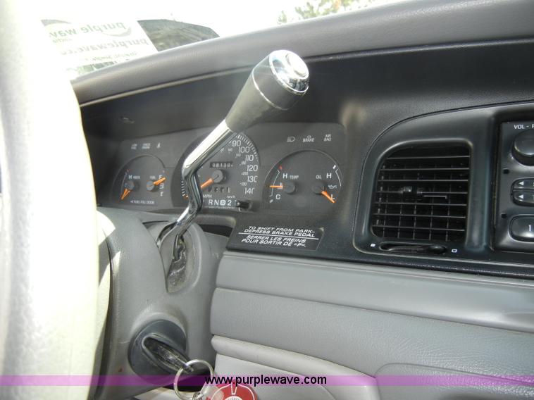 image for item C4202 1996 Ford Crown Victoria