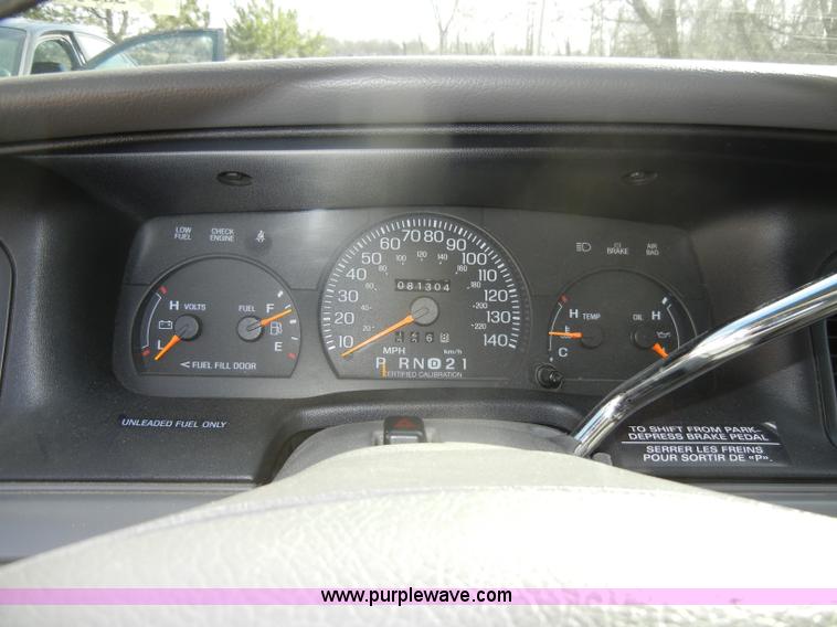 image for item C4202 1996 Ford Crown Victoria