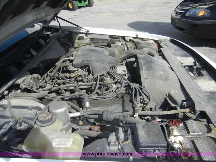 image for item C4202 1996 Ford Crown Victoria