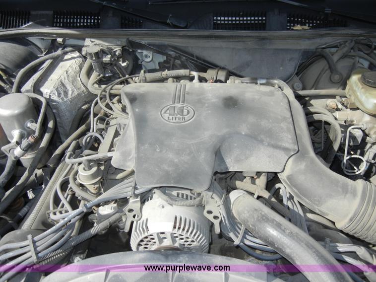 image for item C4202 1996 Ford Crown Victoria