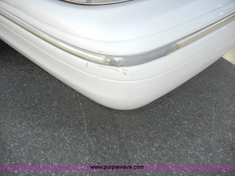 image for item C4202 1996 Ford Crown Victoria