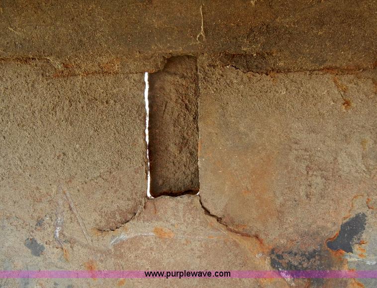 image for item C4203 6' skid steer grapple bucket