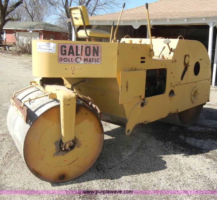 image for item C4214 Galion Roll-O-Matic tandem roller