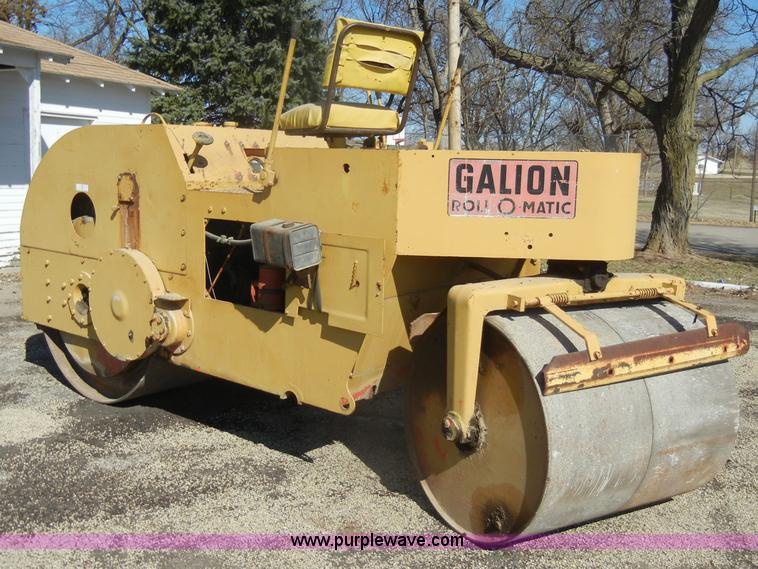 image for item C4214 Galion Roll-O-Matic tandem roller