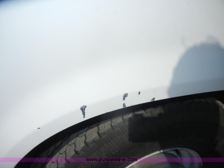 image for item C4215 1989 Ford E350 ambulance