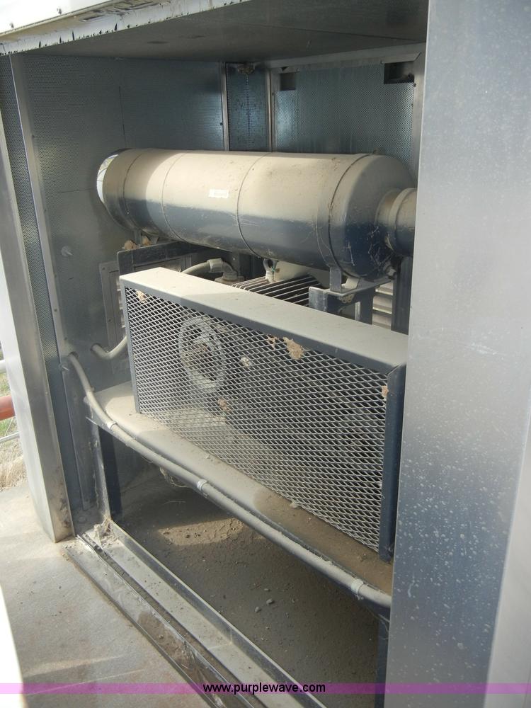 image for item C4229 Sutorbilt air compressor