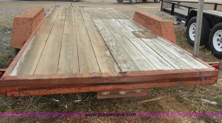 image for item C4239 1993 Starlite 18' trailer