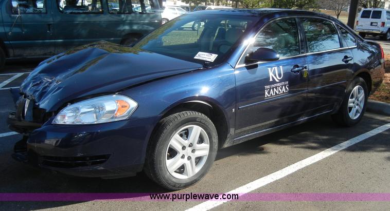 image for item C4332 2007 Chevrolet Impala LS