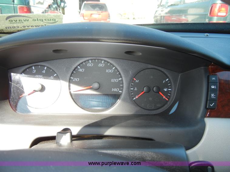 image for item C4332 2007 Chevrolet Impala LS