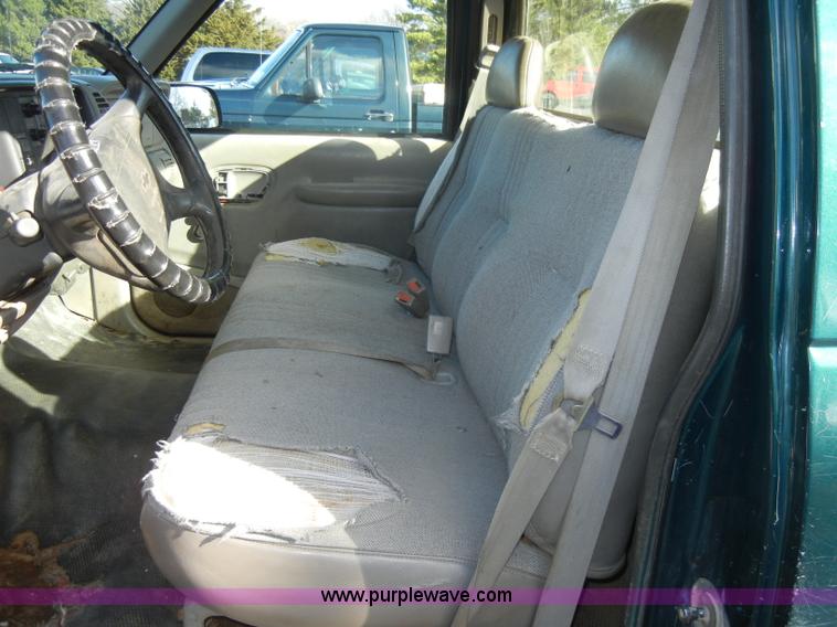 image for item C4335 1997 Chevrolet C1500 pickup truck